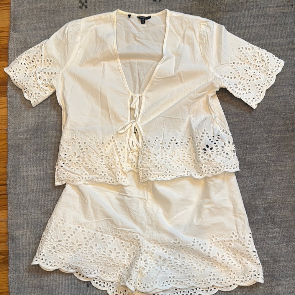Buffalo by David Bitton Elegant White Lace Tie-Front Set